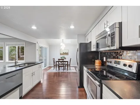 1659 Oak Street Lake Oswego OR 97034
