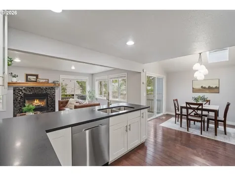 1659 Oak Street Lake Oswego OR 97034