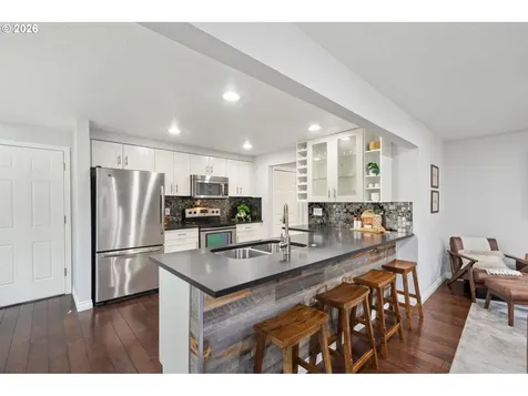 1659 Oak Street Lake Oswego OR 97034
