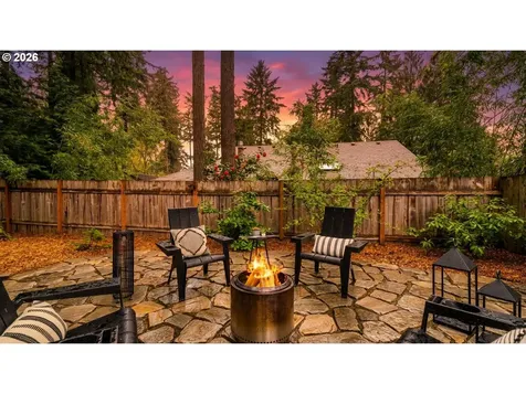 1659 Oak Street Lake Oswego OR 97034