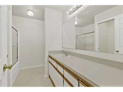 3617 Westleigh Street Eugene OR 97405