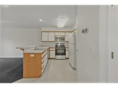 3617 Westleigh Street Eugene OR 97405