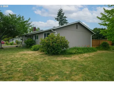 2130 NW Garryanna Street Corvallis OR 97330