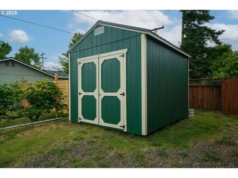 2130 NW Garryanna Street Corvallis OR 97330