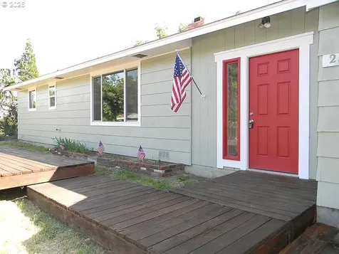 214 E 13th Street The Dalles OR 97058