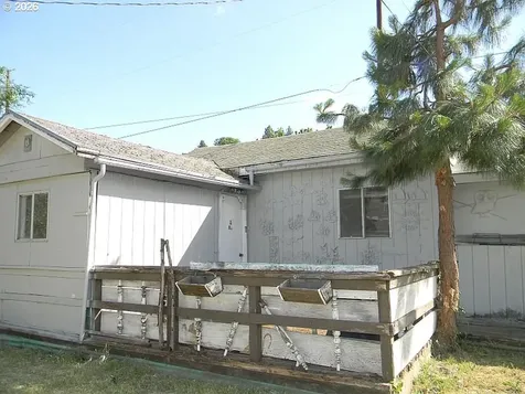 214 E 13th Street The Dalles OR 97058