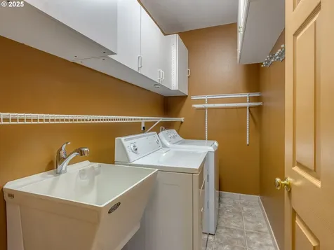 7709 SW Thornton Drive Wilsonville OR 97070