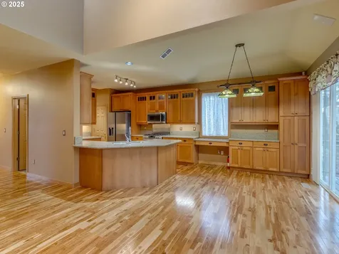 7709 SW Thornton Drive Wilsonville OR 97070