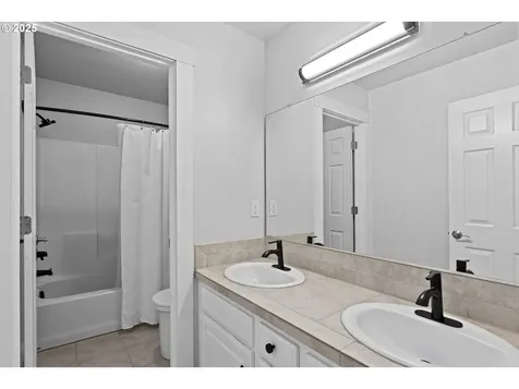 11018 SE Lenore Street Happy Valley OR 97086