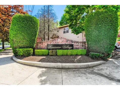 15711 NE Beech Street Portland OR 97230