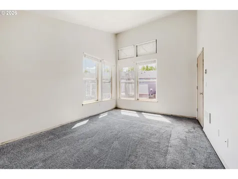 15711 NE Beech Street Portland OR 97230