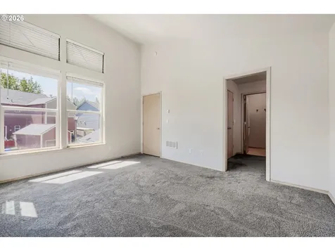 15711 NE Beech Street Portland OR 97230