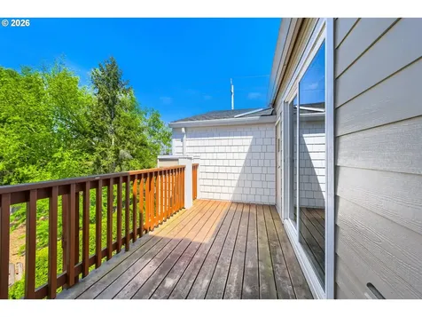 15711 NE Beech Street Portland OR 97230