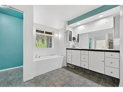 14595 SW 144th Avenue Portland OR 97224