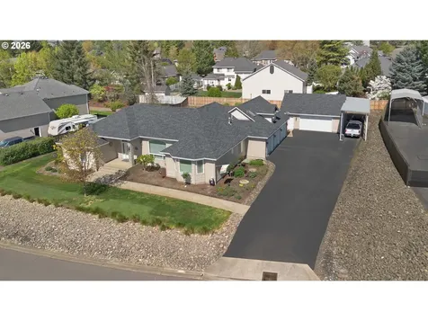 402 Martha Drive Winchester OR 97495