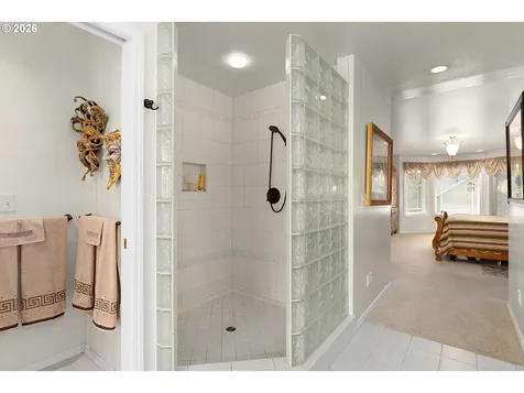 402 Martha Drive Winchester OR 97495
