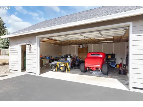 402 Martha Drive Winchester OR 97495