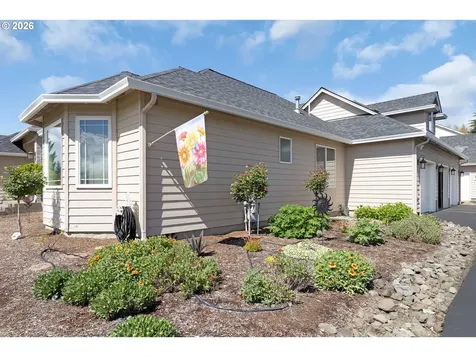 402 Martha Drive Winchester OR 97495