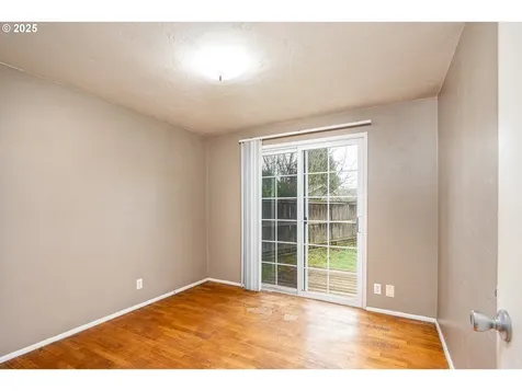 2074 Monterey Lane Eugene OR 97401