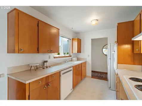 14035 SW Derby Street Beaverton OR 97005