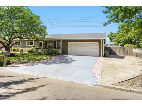 2332 Rhodora Street Forest Grove OR 97116