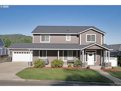 786 North View Drive Winchester OR 97495