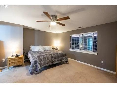 786 North View Drive Winchester OR 97495