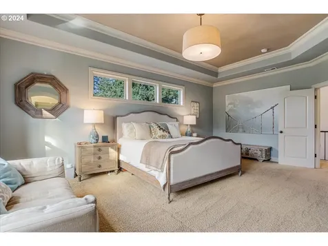 8311 SW 42nd Avenue Portland OR 97219