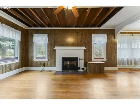 2605 NE Jarrett Street Portland OR 97211