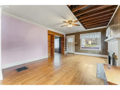 2605 NE Jarrett Street Portland OR 97211