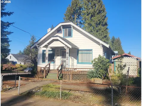2605 NE Jarrett Street Portland OR 97211