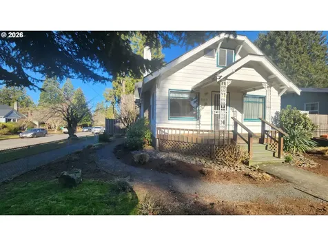 2605 NE Jarrett Street Portland OR 97211