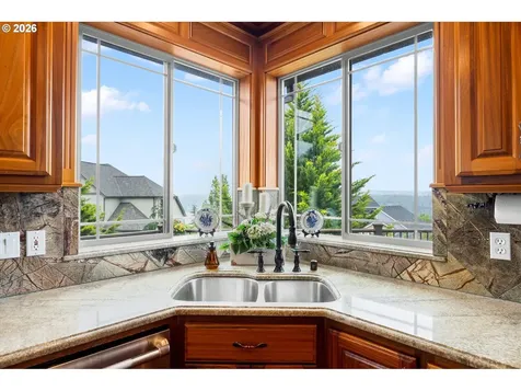 620 Waters Watch Road Kalama WA 98625