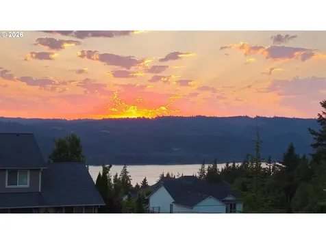 620 Waters Watch Road Kalama WA 98625