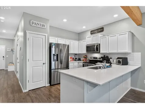 6306 NE 61st Avenue Vancouver WA 98661
