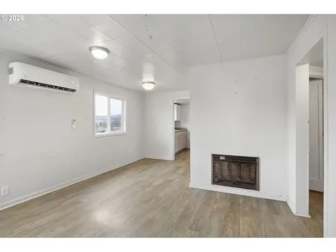 593 NW Sweetbrier Avenue Roseburg OR 97471