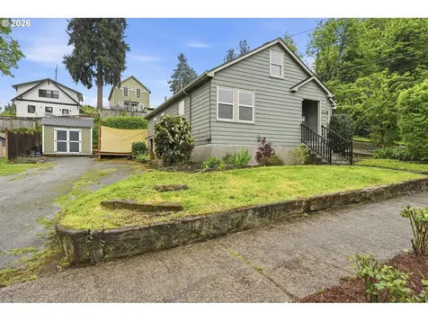1102 Center Street Oregon City OR 97045