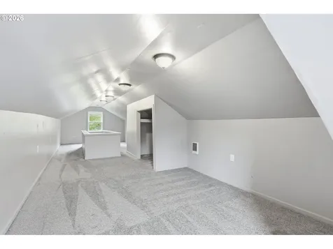 1102 Center Street Oregon City OR 97045