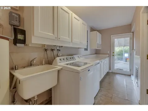 6970 SW Straughan Road Hillsboro OR 97123