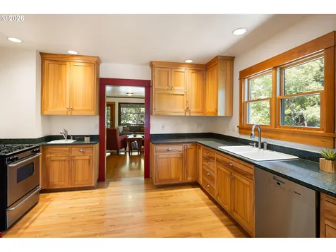 1969 Villard Street Eugene OR 97403