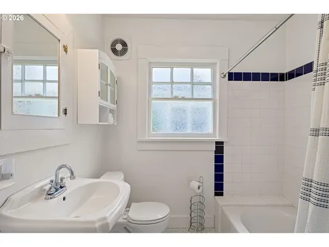 1969 Villard Street Eugene OR 97403