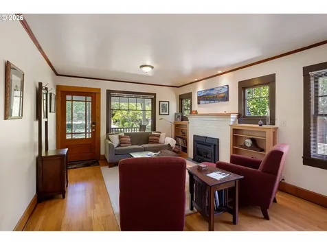 1969 Villard Street Eugene OR 97403