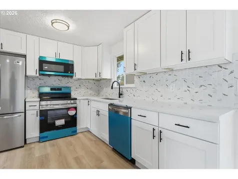 10507 NE 43rd Street Vancouver WA 98682