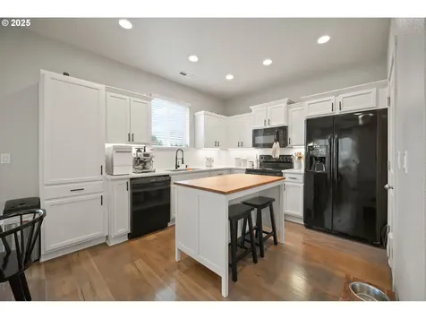 12915 NE 56th Street Vancouver WA 98682