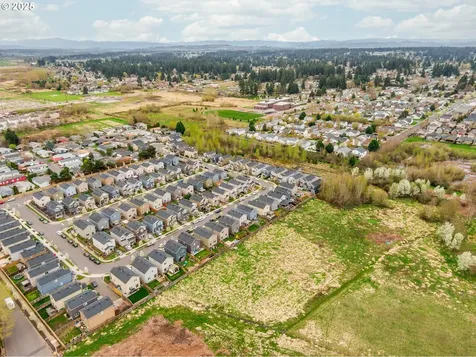 12915 NE 56th Street Vancouver WA 98682