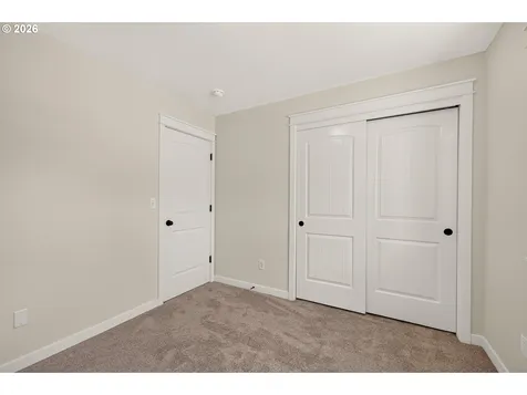 2883 NW 2nd Street Mcminnville OR 97128
