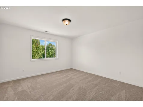 2883 NW 2nd Street Mcminnville OR 97128