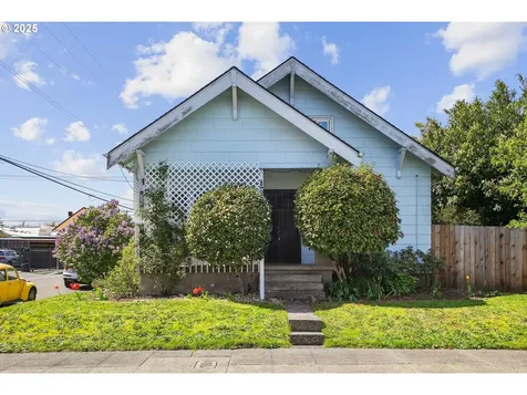 6927 SE 83rd Avenue Portland OR 97266