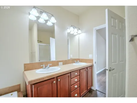 68943 E Cedar Hill Loop Welches OR 97067
