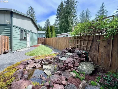 68943 E Cedar Hill Loop Welches OR 97067